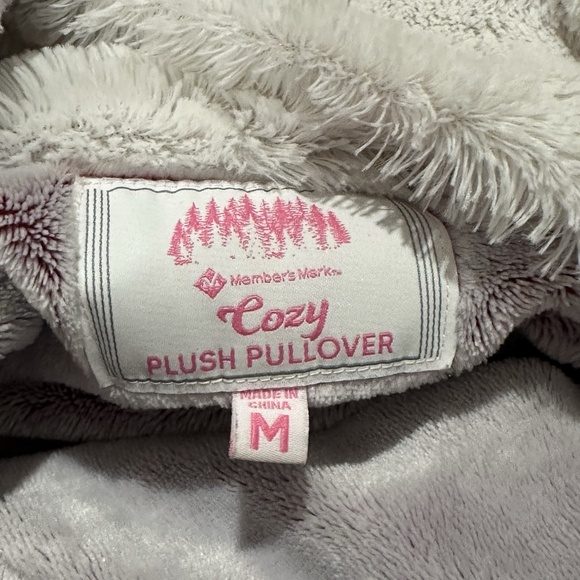 Purple Fluffy Sweater Winter Comfy Cozy Women's Large Pullover Top Soft medium - Picture 7 of 8